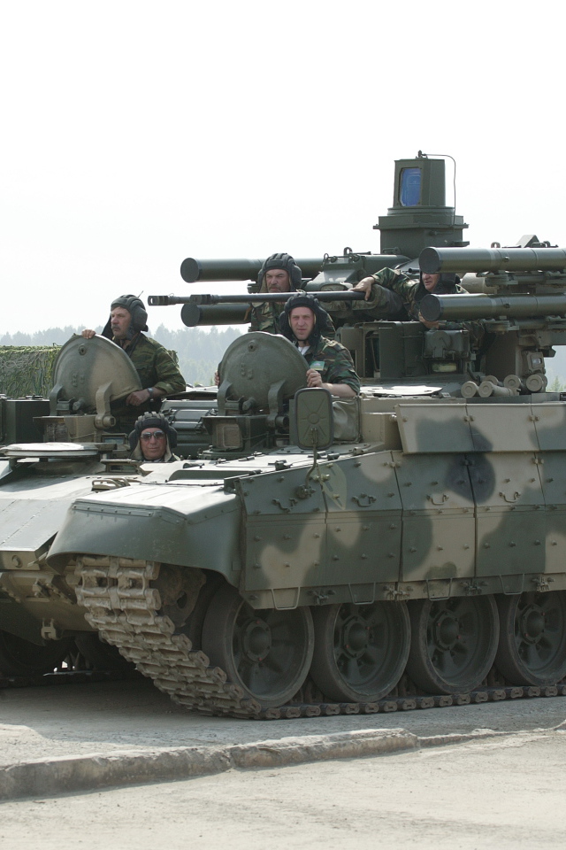 Российская бронемашина