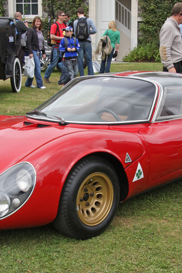 Дизайн автомобиля Alfa Romeo 33