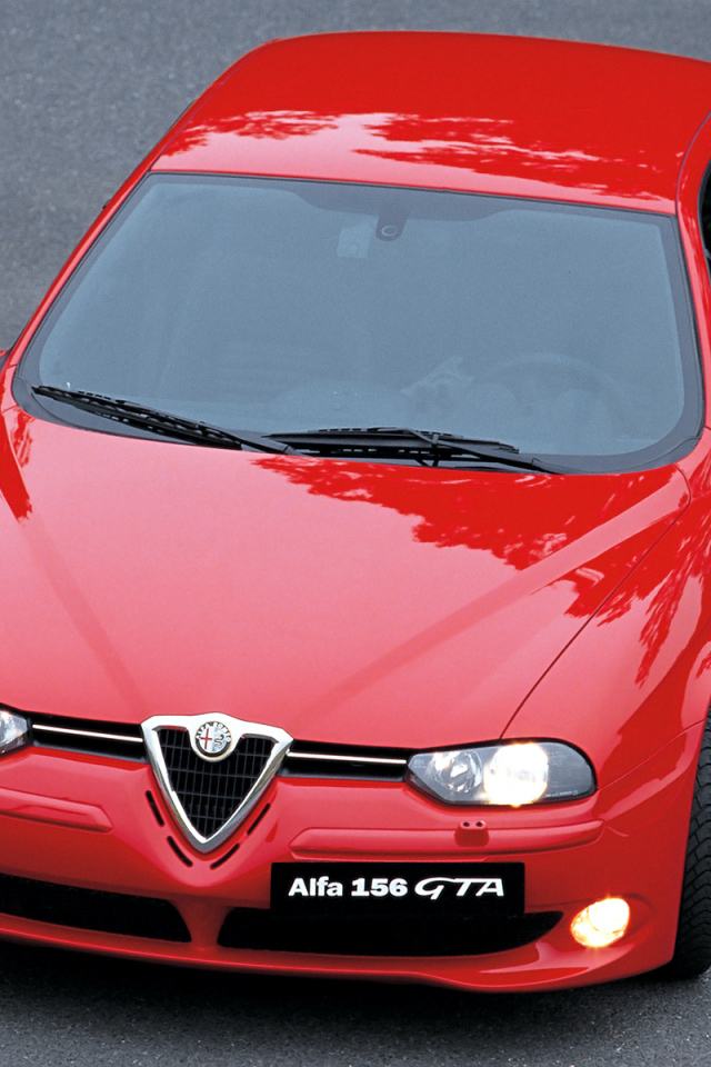 Надежная машина Alfa Romeo 156