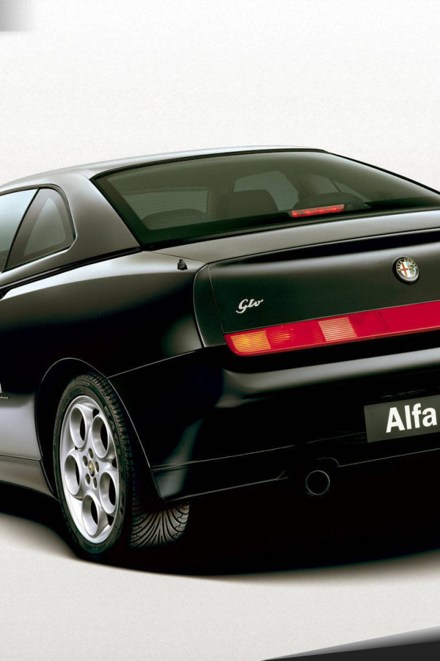 Надежная машина Alfa Romeo gtv