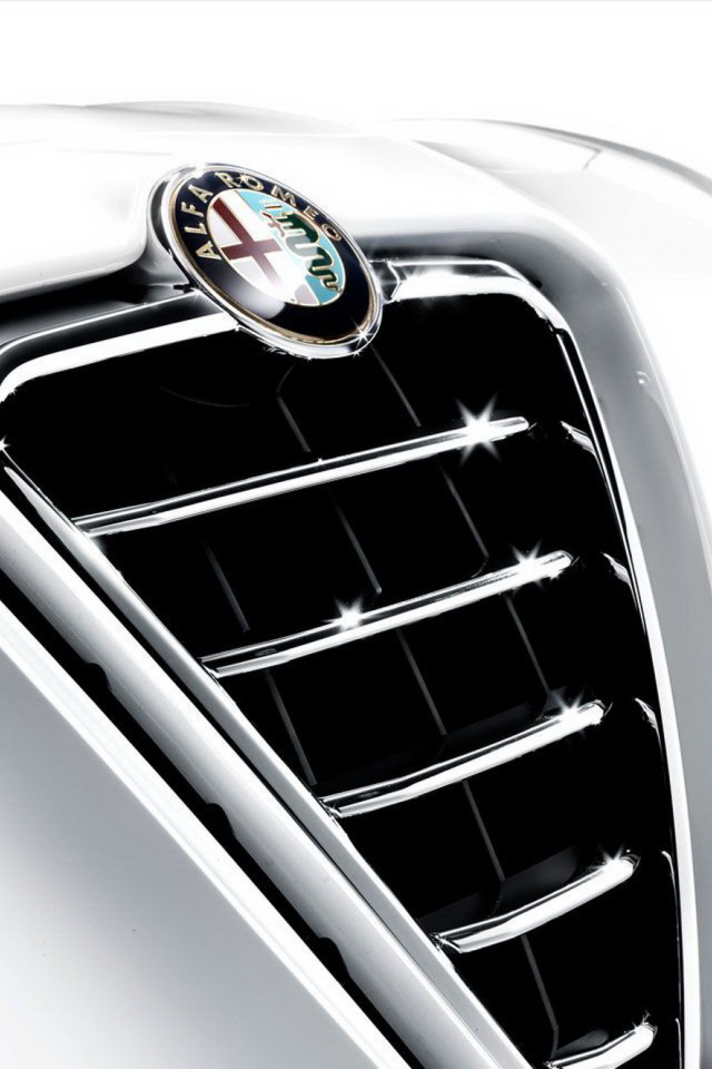 Красивый автомобиль Alfa Romeo 8c spider в Москве