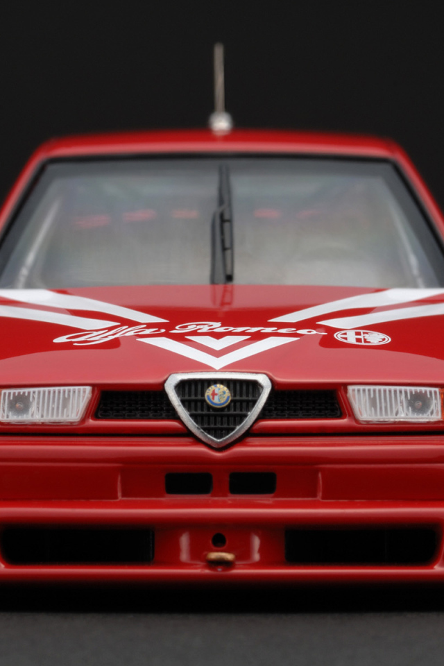 Новая машина Alfa Romeo 155