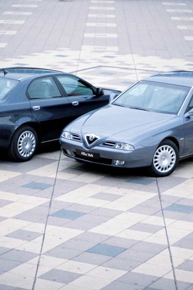 Надежная машина Alfa Romeo 166