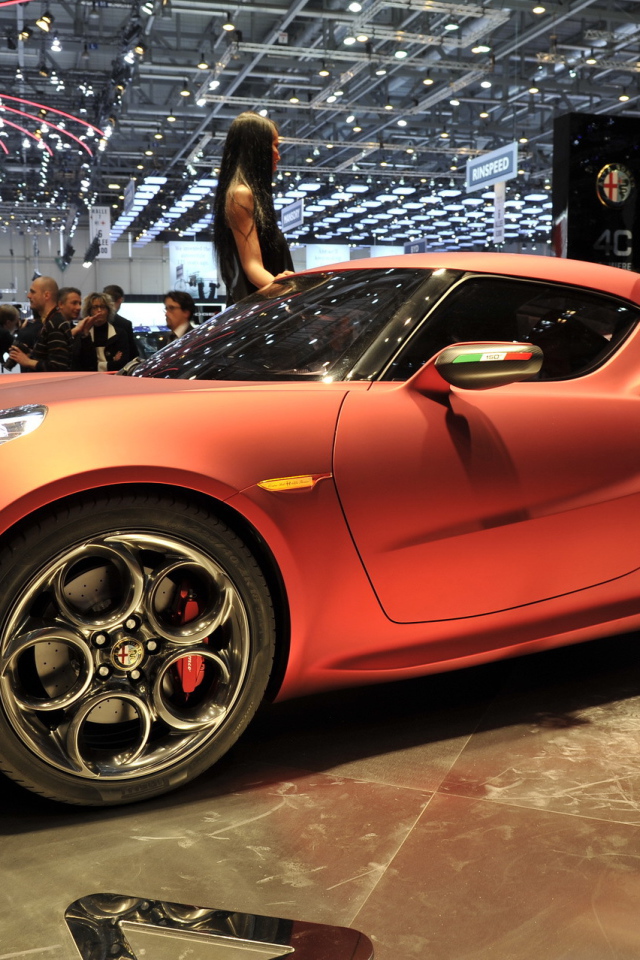 Надежная машина Alfa Romeo 4c