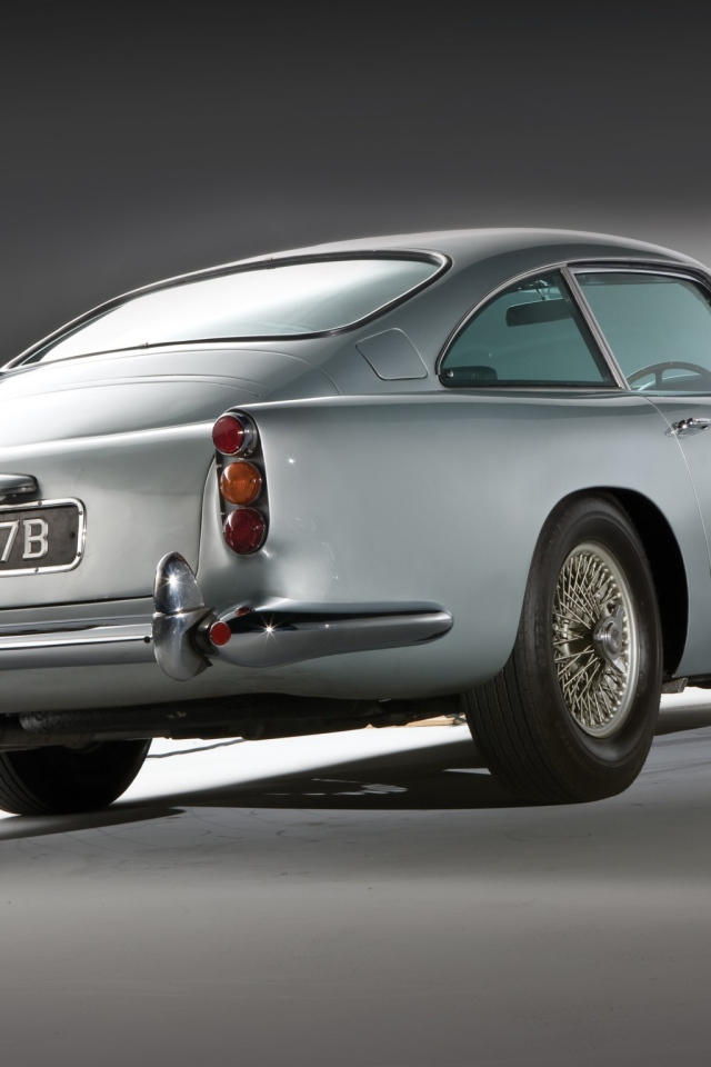Дизайн автомобиля Aston Martin db5