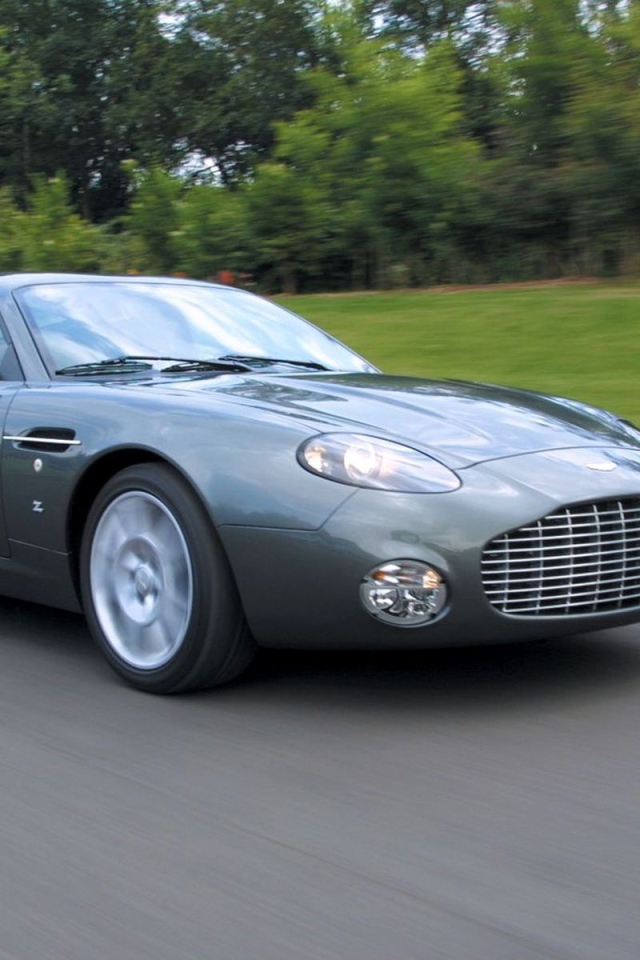 Дизайн автомобиля Aston Martin db7