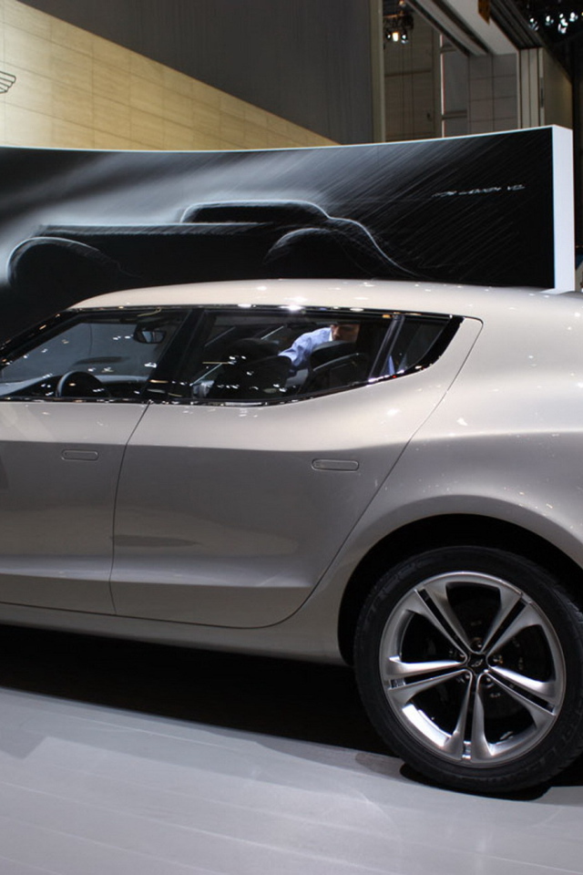 Дизайн автомобиля Aston Martin lagonda