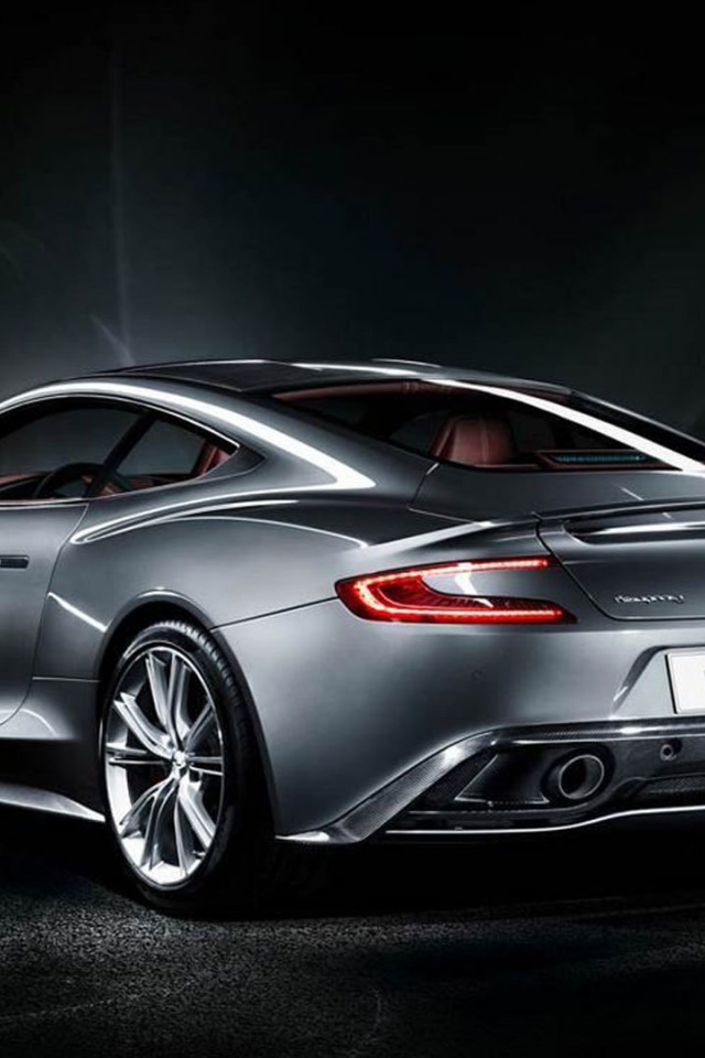 Новая машина Aston Martin 2013