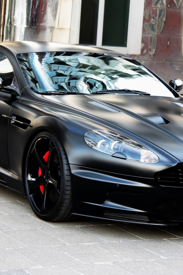 Надежный автомобиль Aston Martin db9