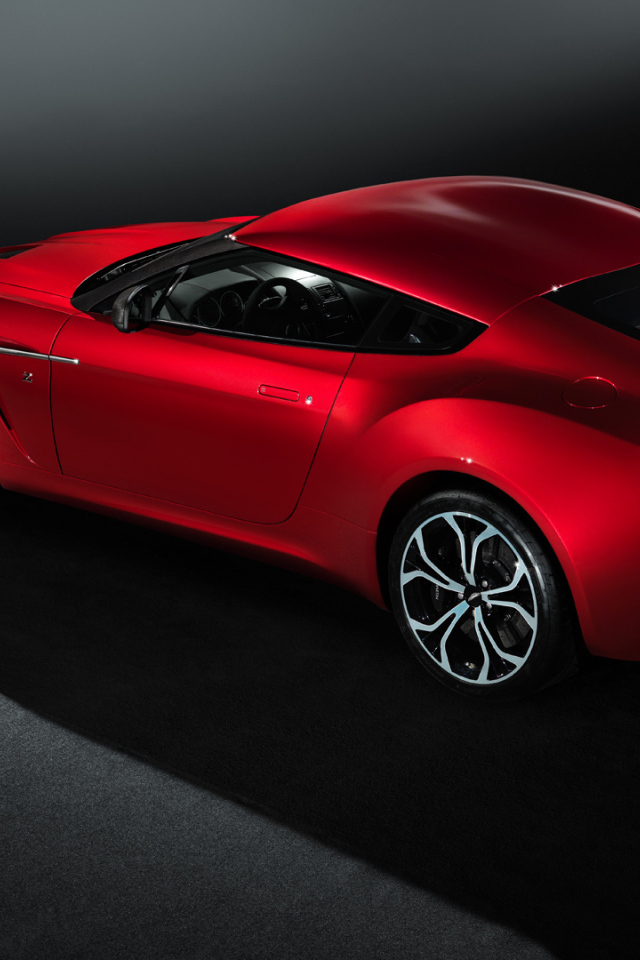 Тест драйв автомобиля Aston Martin 2013