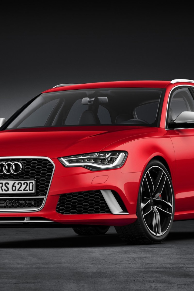 Автомобиль марки Audi модели rs6