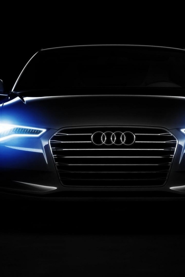 Автомобиль марки Audi модели rs7