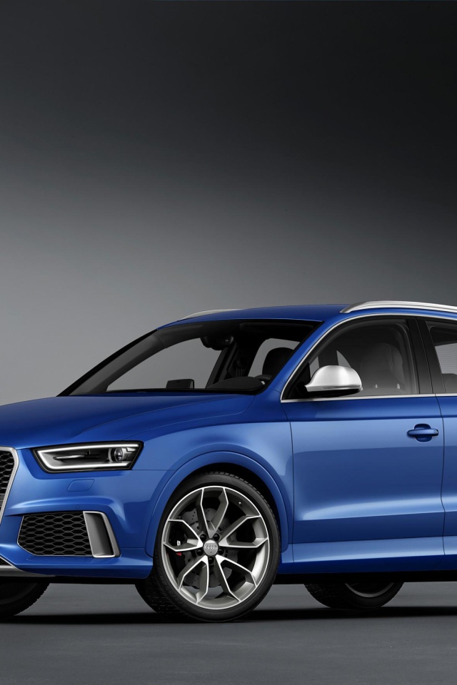 Новый автомобиль Audi RS Q3 2014 года
