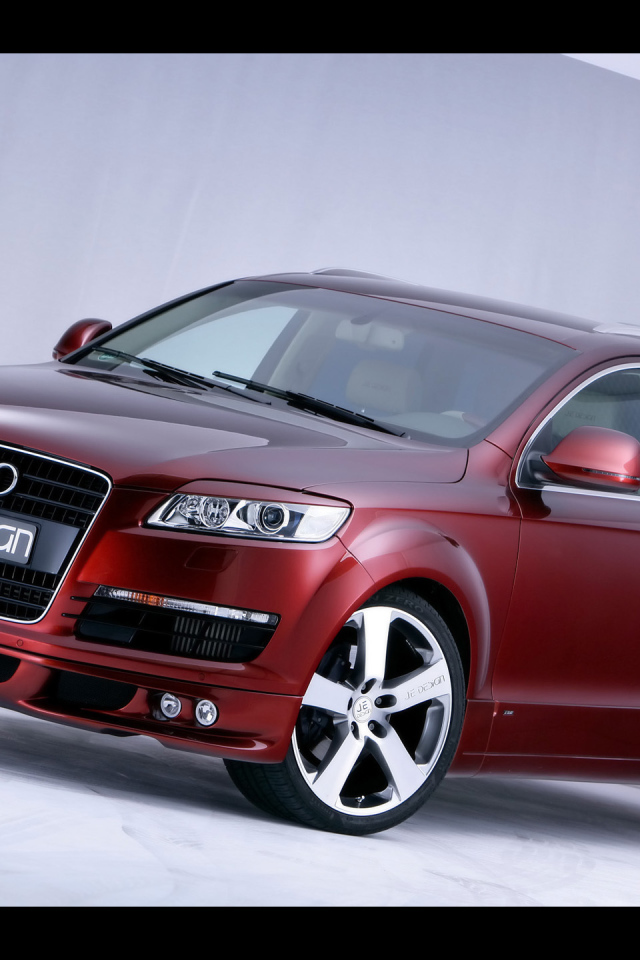 Новая машина Audi q7