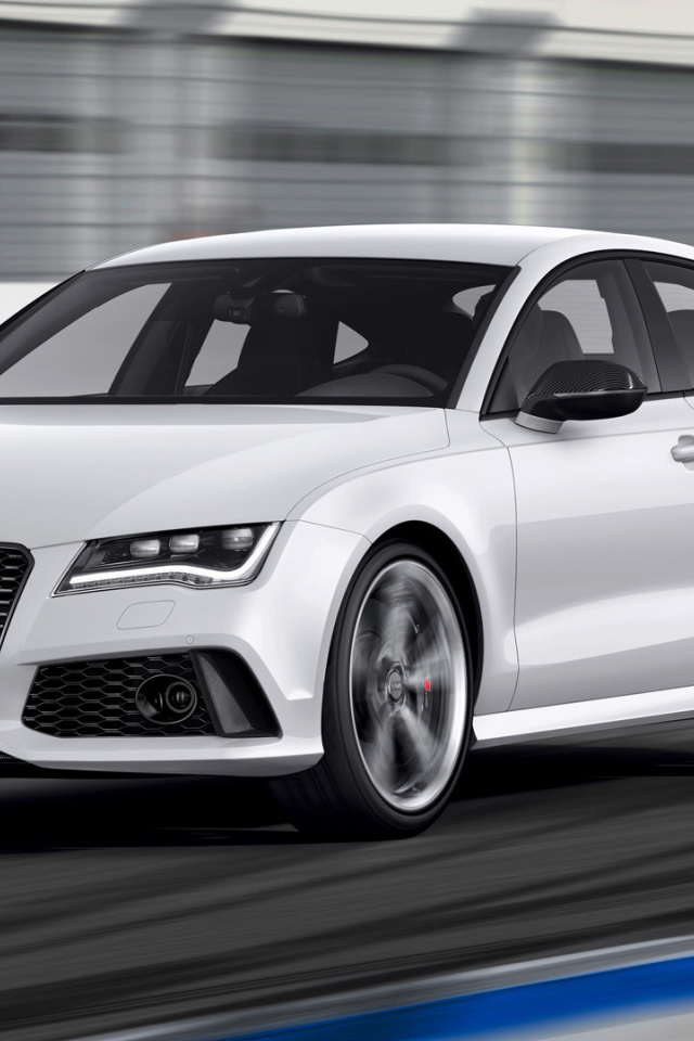 Новый автомобиль Audi rs7