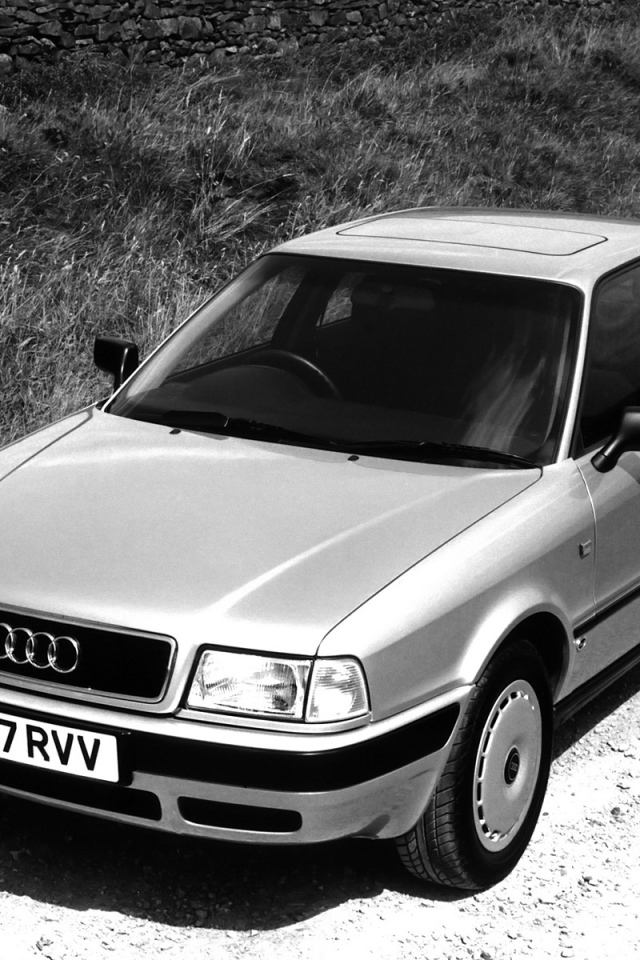 Фото автомобиля Audi 80