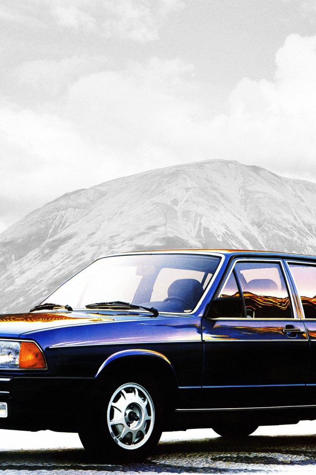 Надежный автомобиль Audi 100