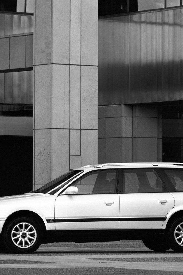 Надежная машина Audi 100