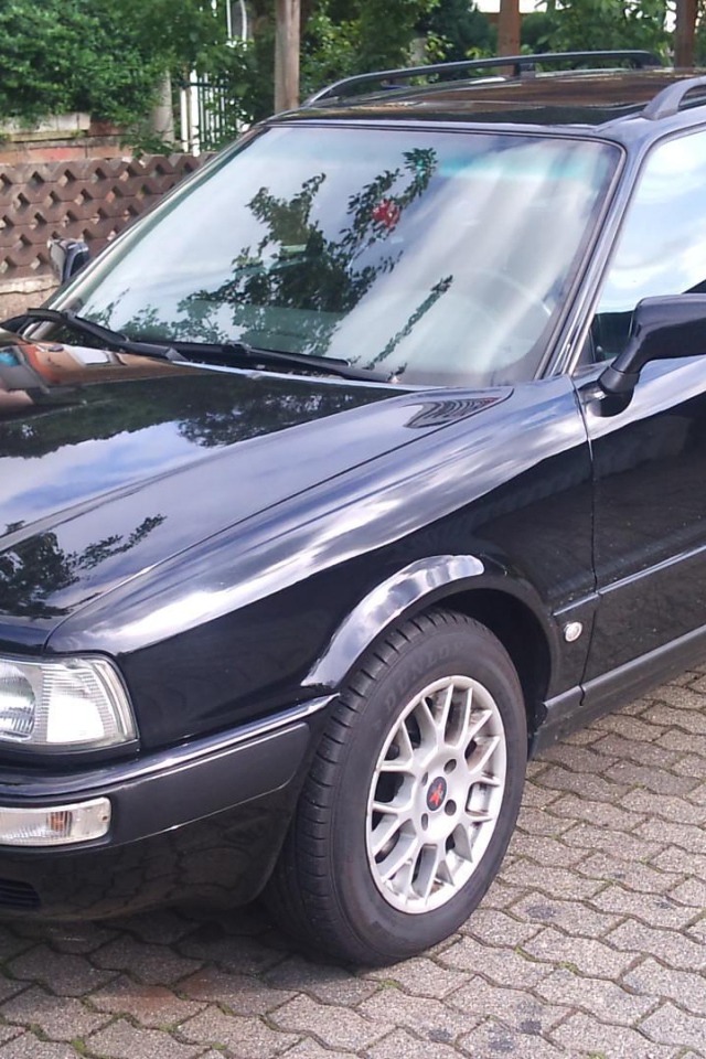 Тест драйв автомобиля Audi 80