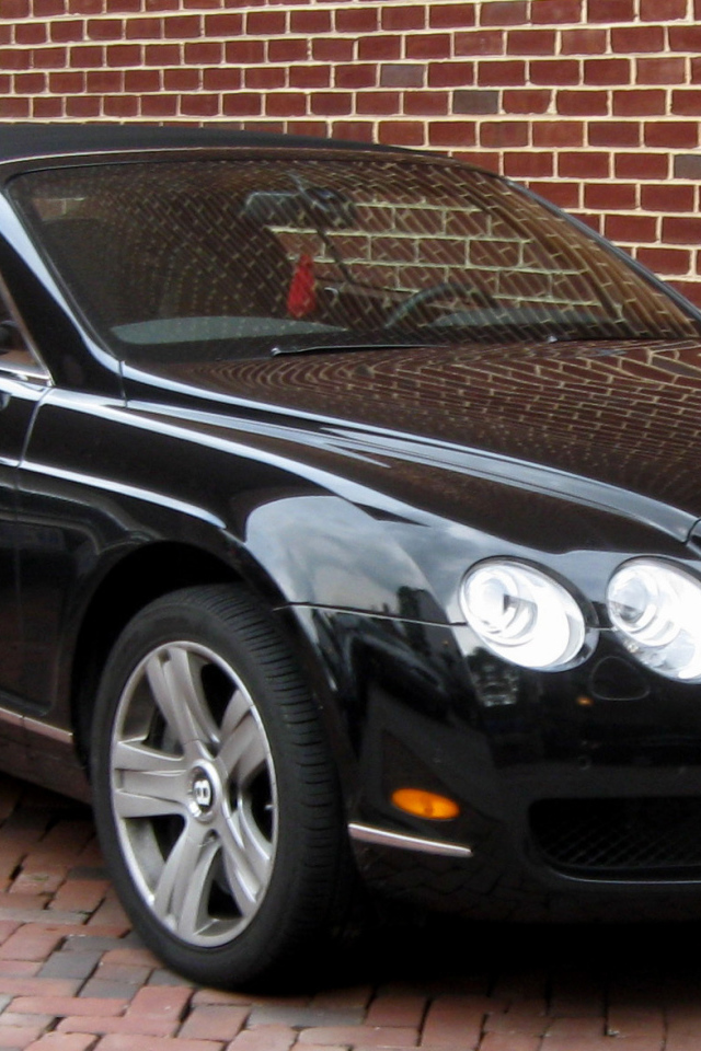 Роскошный Bentley Continental GT