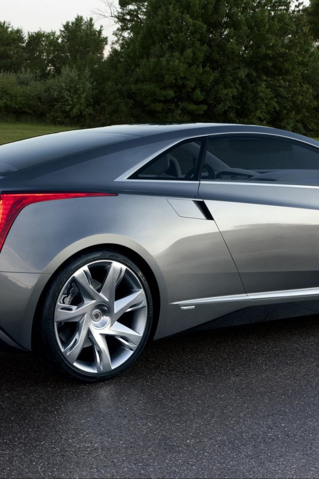 Автомобиль марки Cadillac модели ERL 2014 года