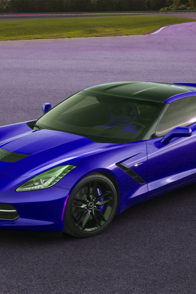 Новая машина Chevrolet Corvette 2014 года