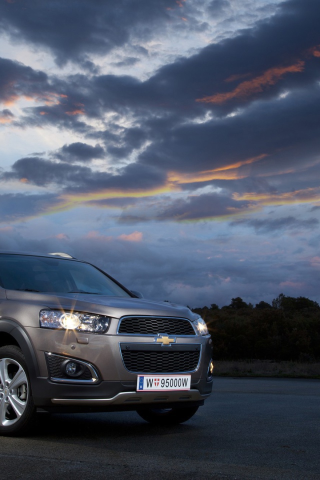 Новая машина Chevrolet Captiva 2014