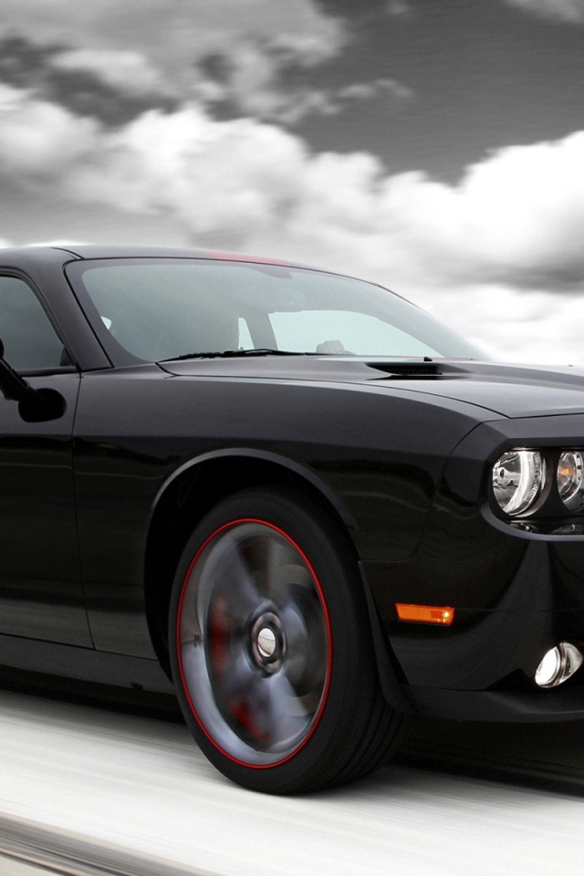 Додж челенджер черный