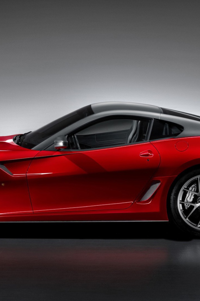 Автомобиль Ferrari 599 gto
