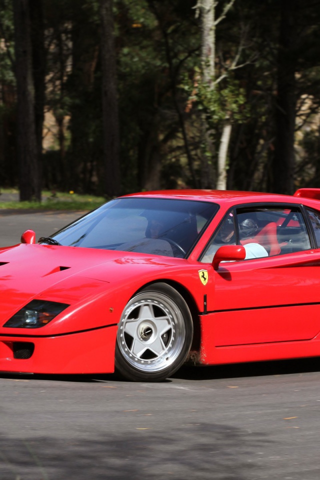 Гоночный автомобиль Феррари