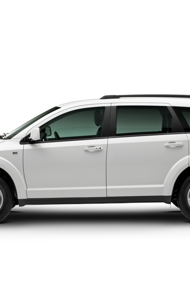 Новая машина Fiat Freemont