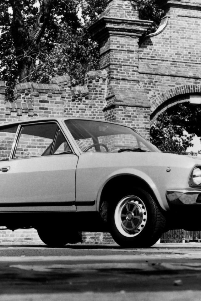 Надежная машина Fiat 124