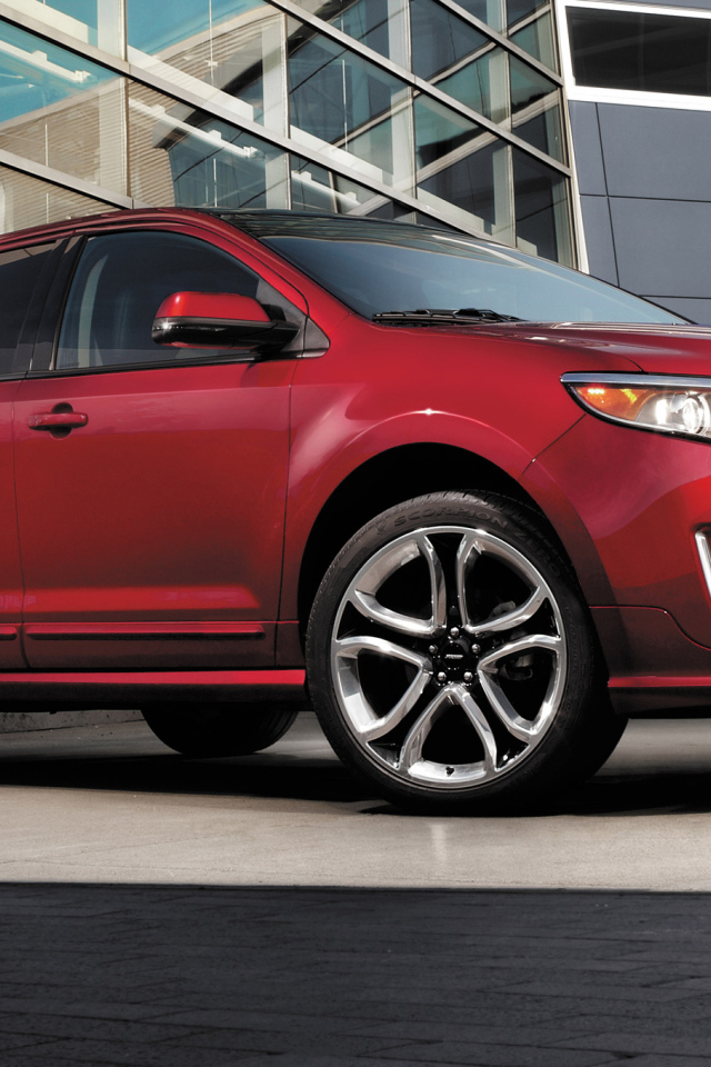 Автомобиль марки Ford модели Edge 2014