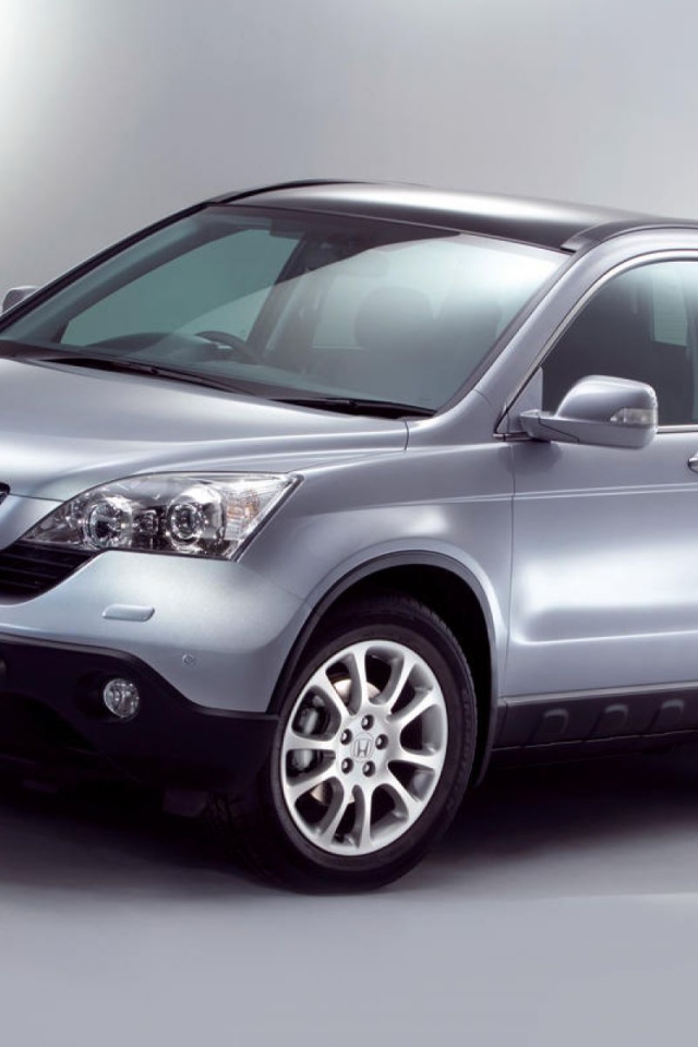 Красивый автомобиль Honda CR V