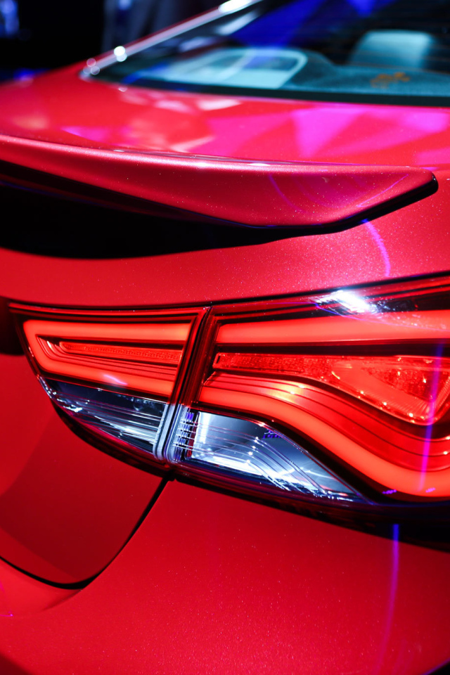 Красивый автомобиль Hyundai Elantra 2014 в Москве