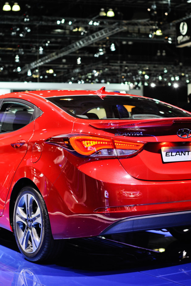 Надежная машина Hyundai Elantra 2014