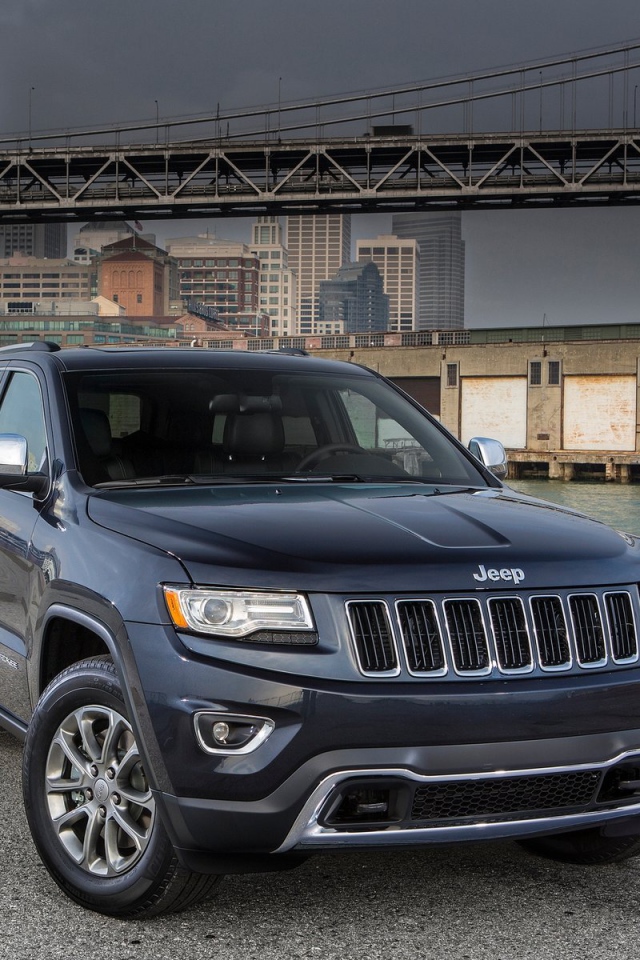 Надежная машина Джип Гранд Чероки 2014