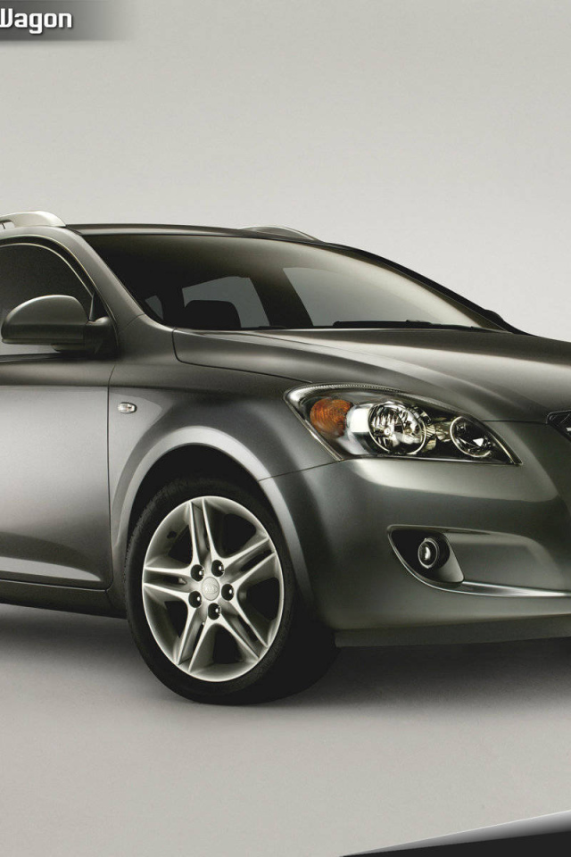 Красивый автомобиль Kia Ceed в Москве