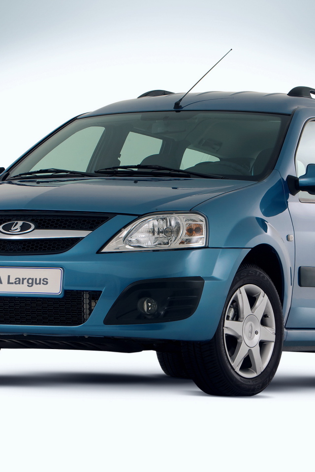 Бирюзовая Lada Largus