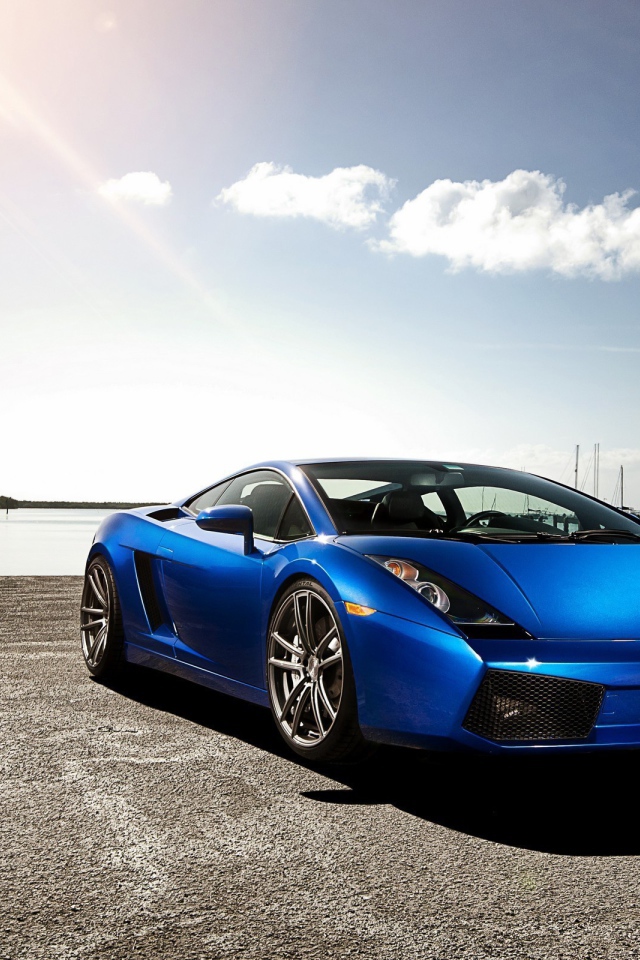 Синий Lamborghini Gallardo LP560 4