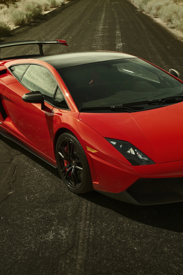 Красный Lamborghini gallardo lp 570