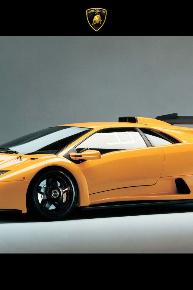 Новая машина Lamborghini Diablo