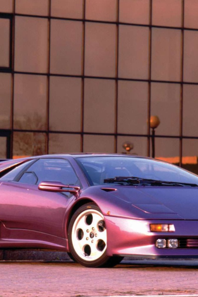 Тест драйв автомобиля Lamborghini Diablo