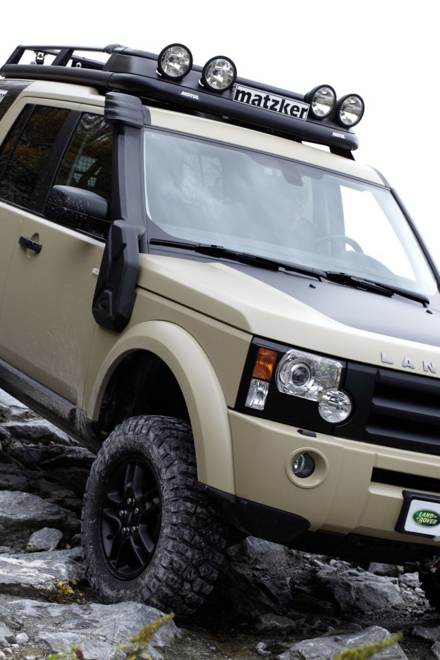 Дизайн автомобиля Land Rover Discovery 3