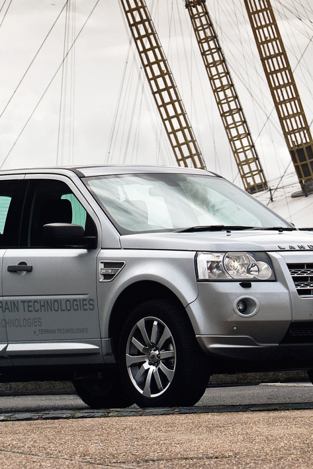  Новая машина Land Rover Freelander 2