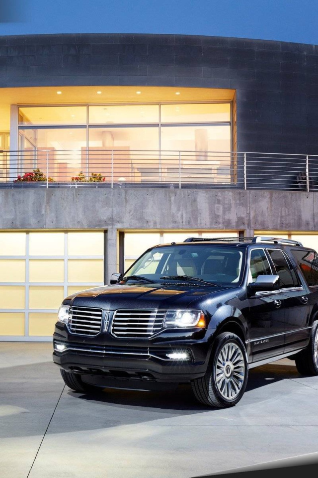 Дизайн автомобиля Lincoln Navigator 2015