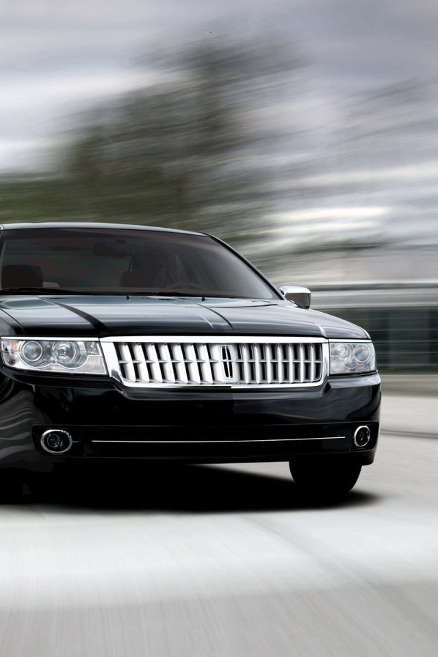 Новая машина Lincoln MKZ