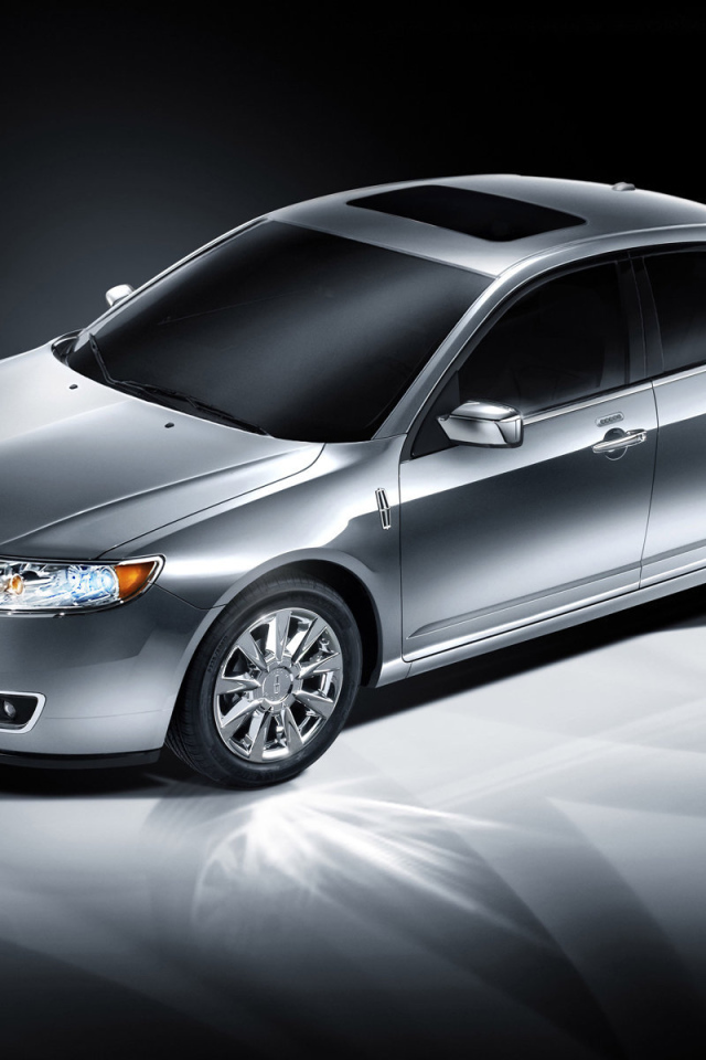 Надежная машина Lincoln MKZ