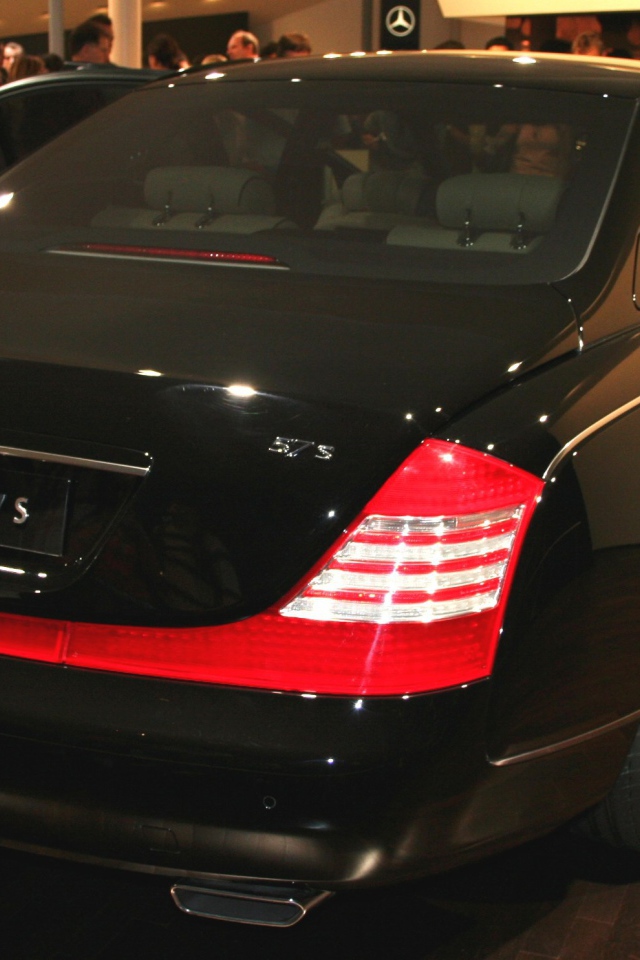  Надежный автомобиль Maybach  57