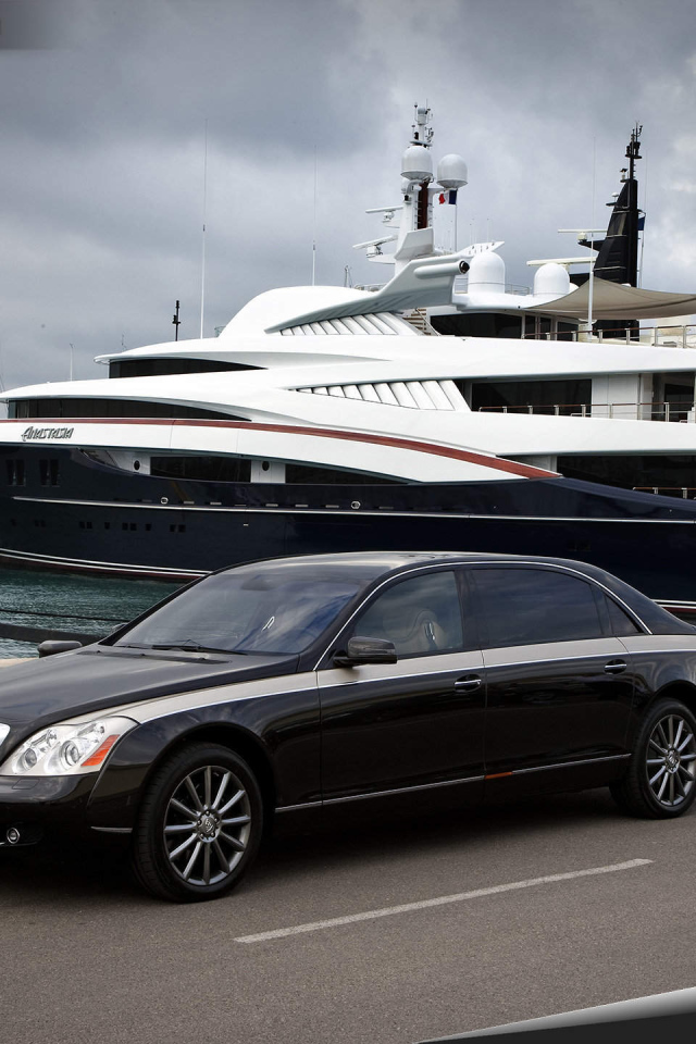  Красивый автомобиль Maybach  2014